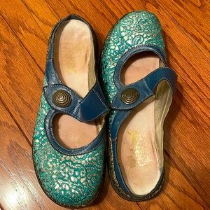 RIEKER 9.5 M leather sandal clog slip on blue green with silver adjustable strap